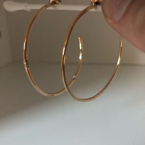 Gold hoops with earring back (medium)